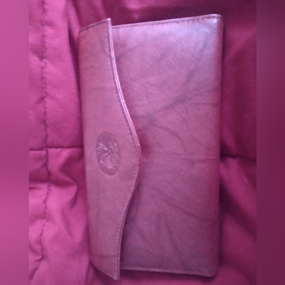 Julia Buxton's Elegant Russet Red Clutch Wallet